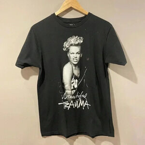 PINK 2018 Beautiful Trauma World Tour  Concert T-Shirt
